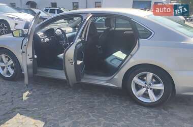 Седан Volkswagen Passat 2012 в 
