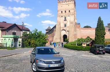 Седан Volkswagen Passat 2012 в 