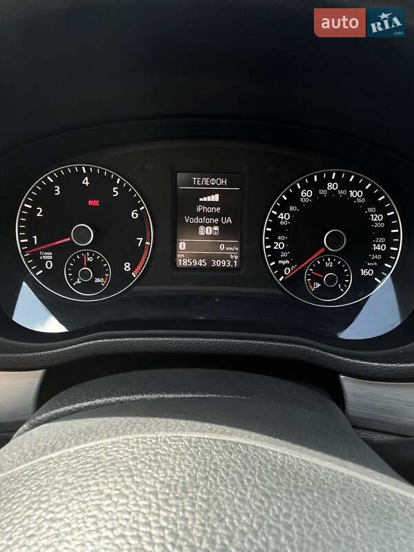 Седан Volkswagen Passat 2012 в Ровно