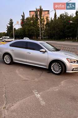 Седан Volkswagen Passat 2016 в 