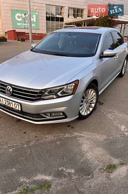 Седан Volkswagen Passat 2016 в 