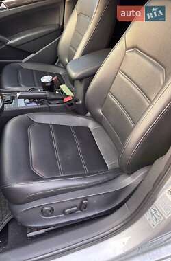 Седан Volkswagen Passat 2016 в 