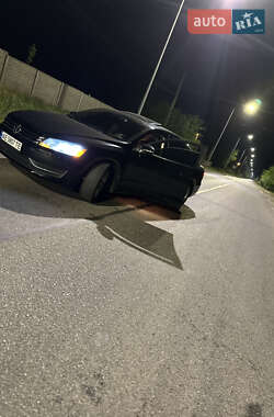 Седан Volkswagen Passat 2012 в Краматорську