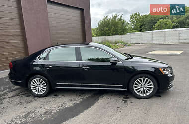 Седан Volkswagen Passat 2016 в 