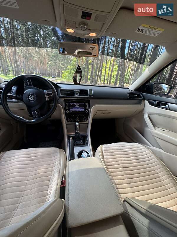 Седан Volkswagen Passat 2013 в Недригайлове