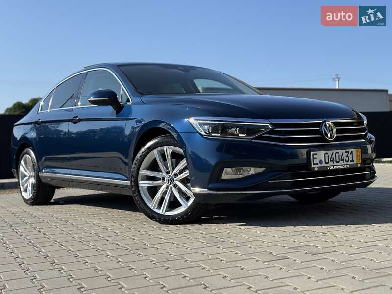 Седан Volkswagen Passat 2020 в Стрию