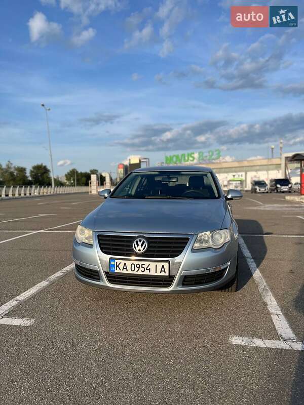 Седан Volkswagen Passat 2006 в Києві фото 4 Седан Volkswagen Passat 2006 в Києві