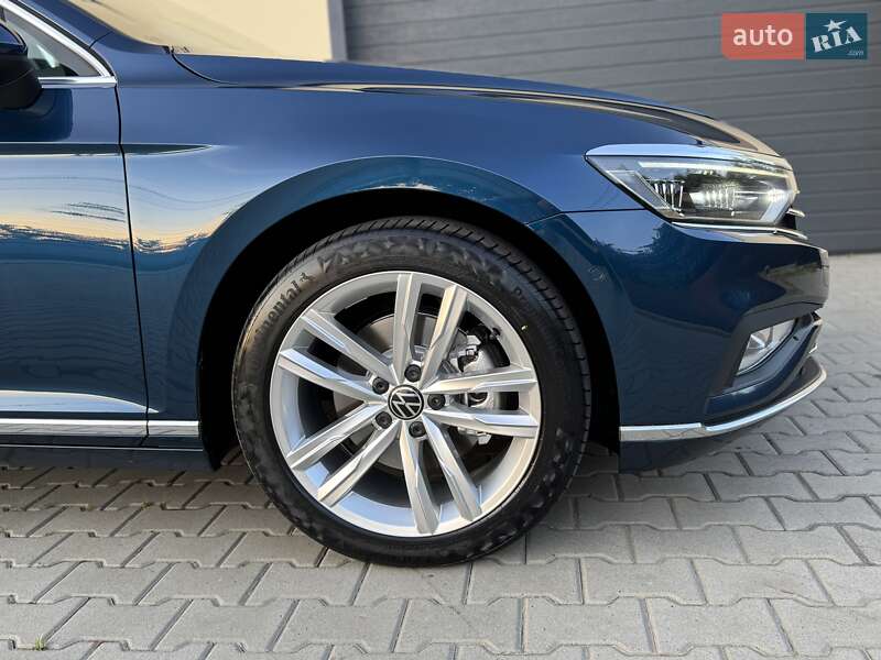 Седан Volkswagen Passat 2020 в Стрию