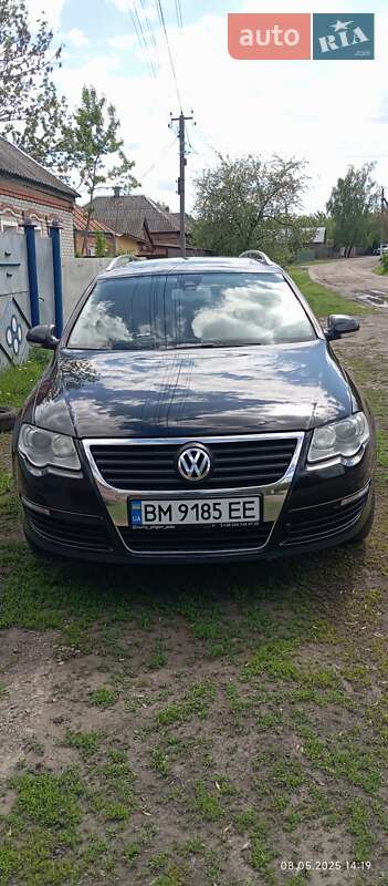 Універсал Volkswagen Passat 2010 в Сумах