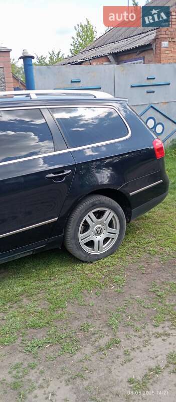 Універсал Volkswagen Passat 2010 в Сумах
