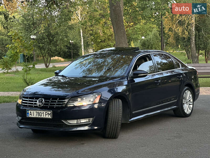 Седан Volkswagen Passat 2012 в Киеве