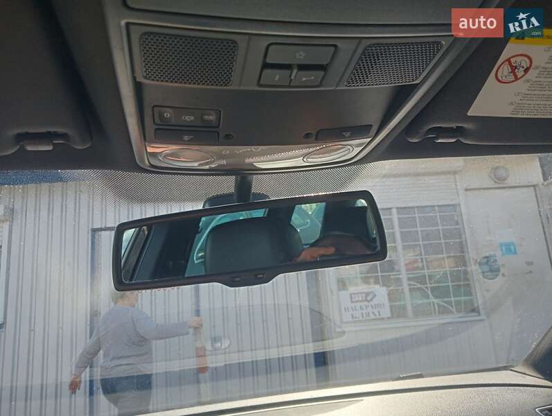Универсал Volkswagen Passat 2013 в 