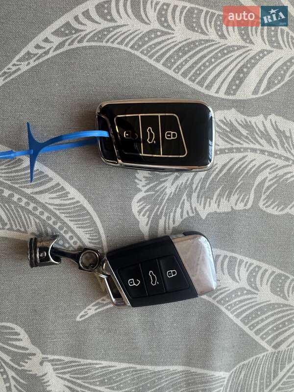 Универсал Volkswagen Passat 2017 в Снятине