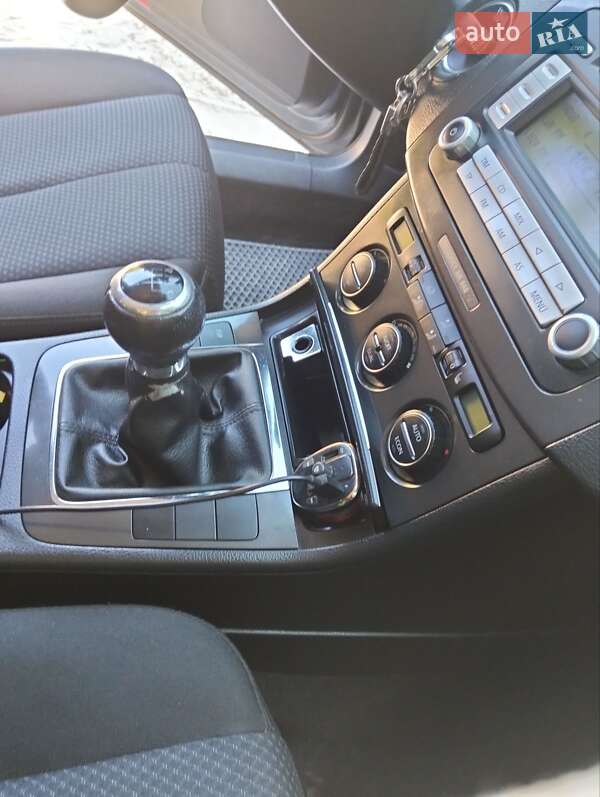 Универсал Volkswagen Passat 2006 в Львове фото 17 Универсал Volkswagen Passat 2006 в Львове
