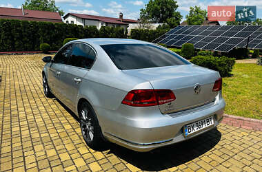Седан Volkswagen Passat 2011 в 