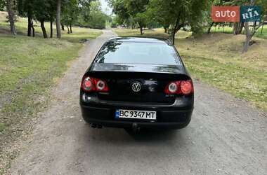 Седан Volkswagen Passat 2006 в 