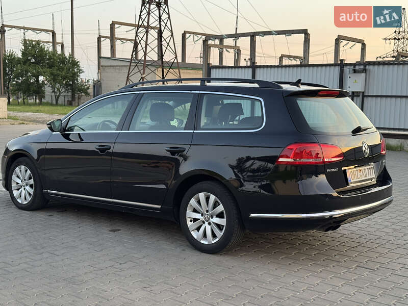 Универсал Volkswagen Passat 2011 в Луцке фото 31 Универсал Volkswagen Passat 2011 в Луцке