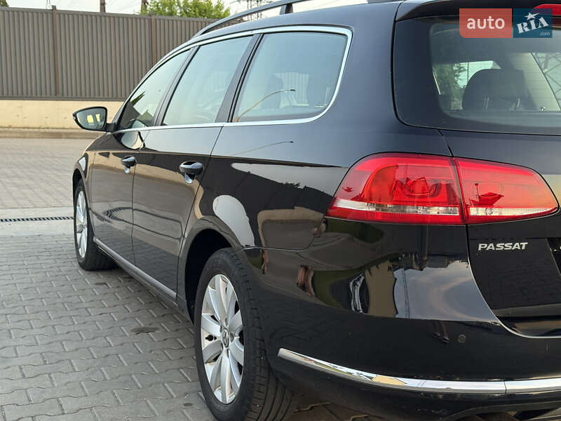 Универсал Volkswagen Passat 2011 в Луцке фото 42 Универсал Volkswagen Passat 2011 в Луцке