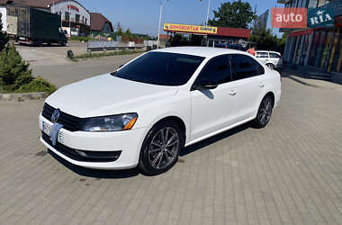 Седан Volkswagen Passat 2014 в Мукачево
