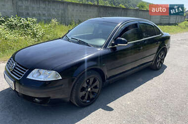 Седан Volkswagen Passat 2004 в Мукачевому
