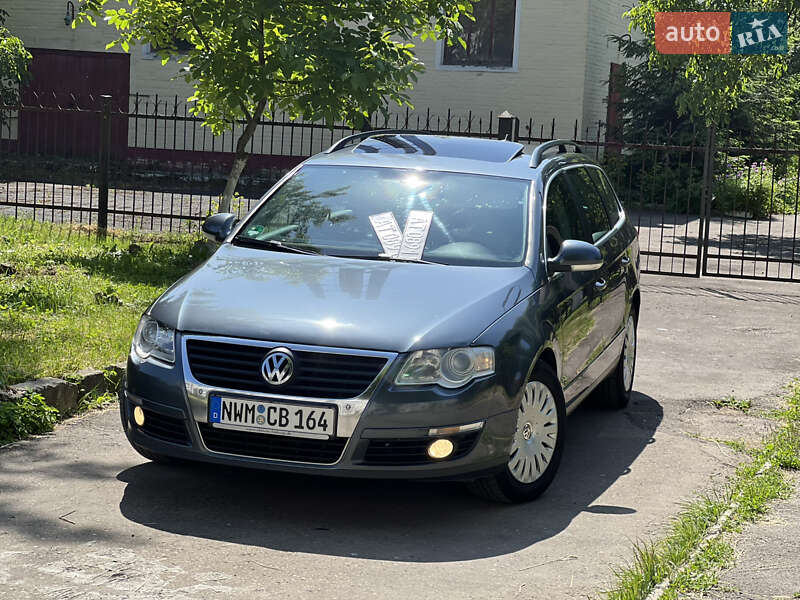 Універсал Volkswagen Passat 2010 в Калуші