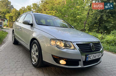 Універсал Volkswagen Passat 2009 в Львові