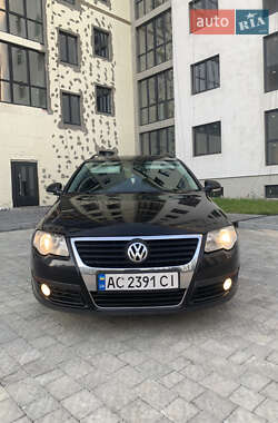 Универсал Volkswagen Passat 2010 в Шептицькому