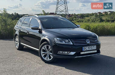 Универсал Volkswagen Passat 2012 в 
