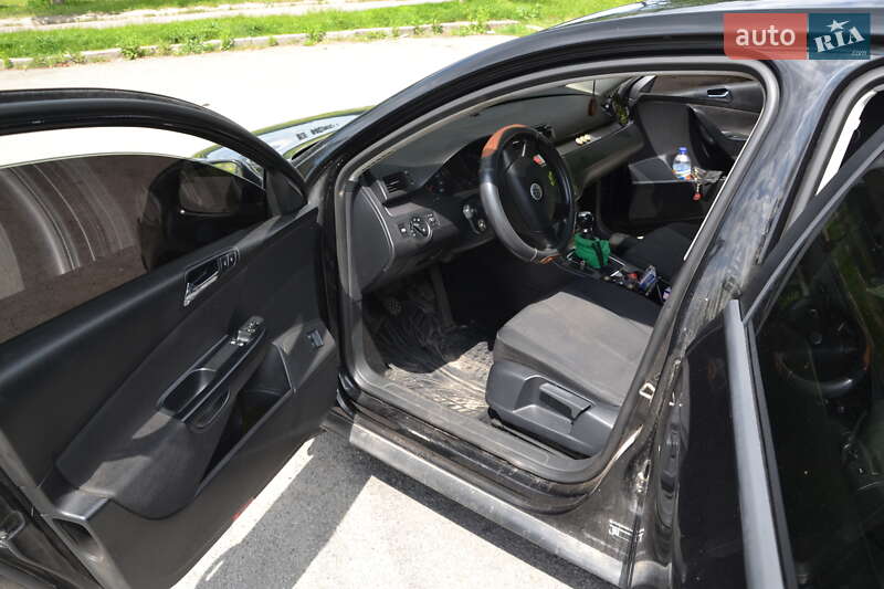 Седан Volkswagen Passat 2007 в Владимире