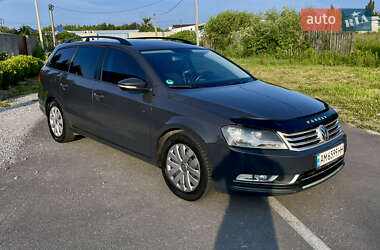 Универсал Volkswagen Passat 2011 в 