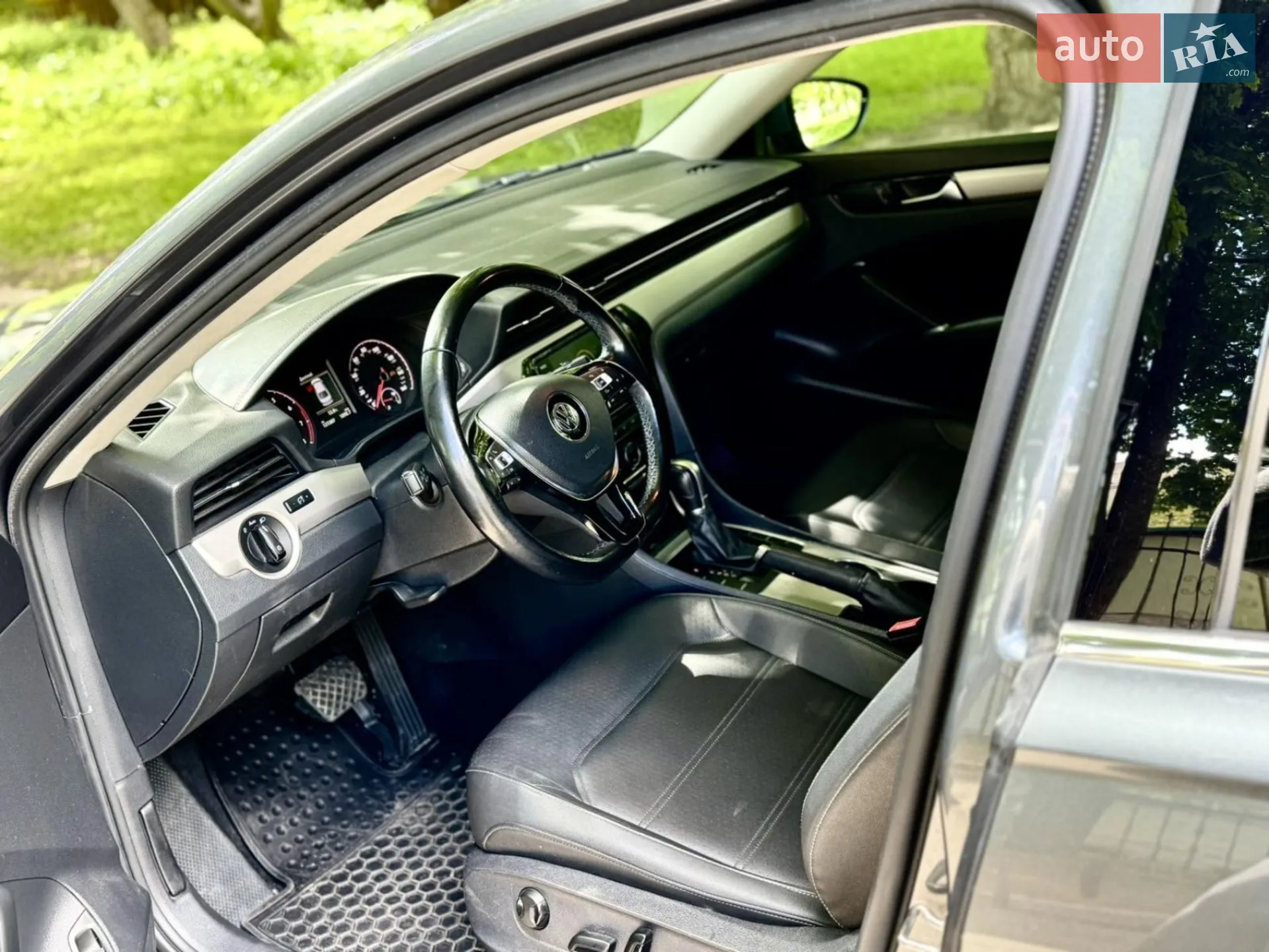 2019 Volkswagen Passat - мініатюра 11