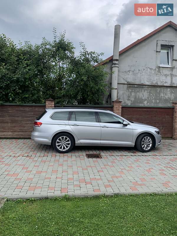 Универсал Volkswagen Passat 2018 в Дрогобыче