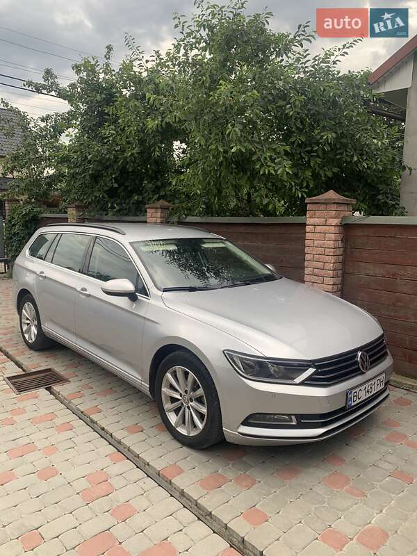 Универсал Volkswagen Passat 2018 в Дрогобыче