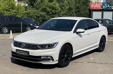 Седан Volkswagen Passat 2018 в 