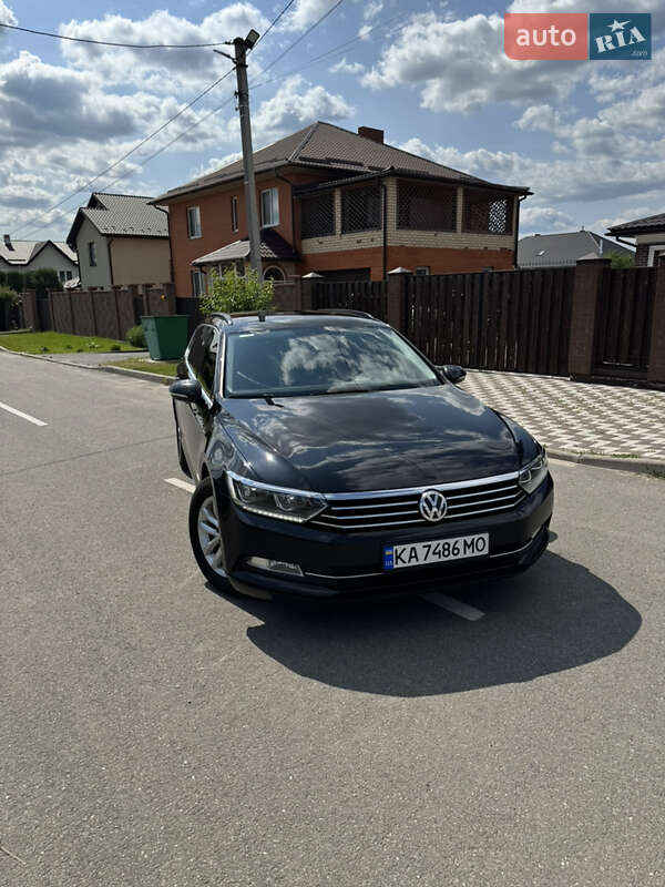 Универсал Volkswagen Passat 2018 в Киеве фото 2 Универсал Volkswagen Passat 2018 в Киеве