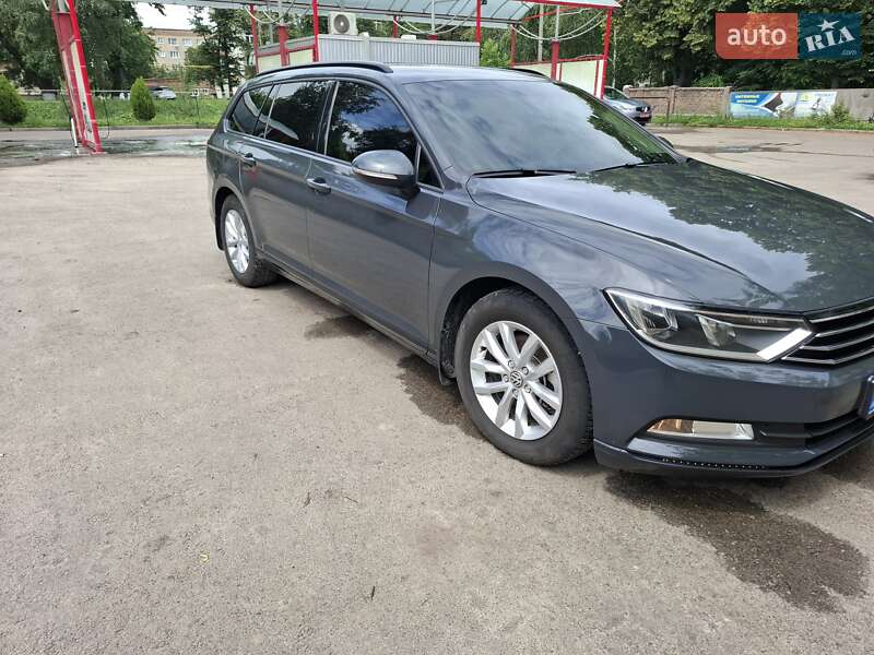 Универсал Volkswagen Passat 2015 в Конотопе
