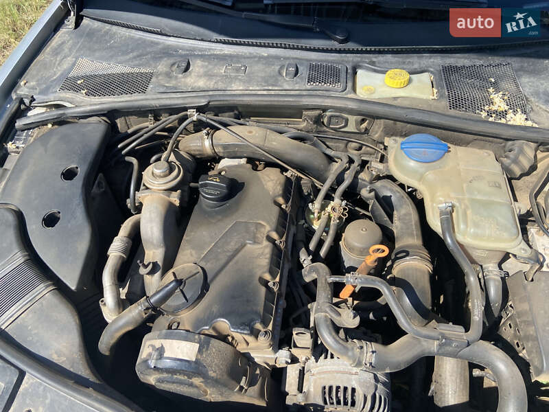 Седан Volkswagen Passat 2003 в Очакове