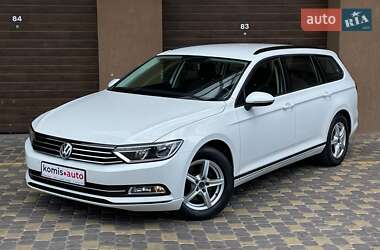 Универсал Volkswagen Passat 2015 в Виннице