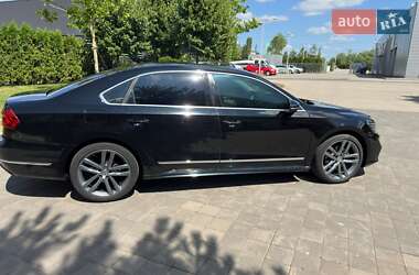 Седан Volkswagen Passat 2016 в 