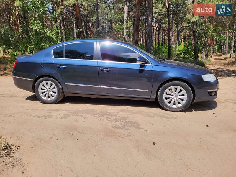 Седан Volkswagen Passat 2007 в Запорожье