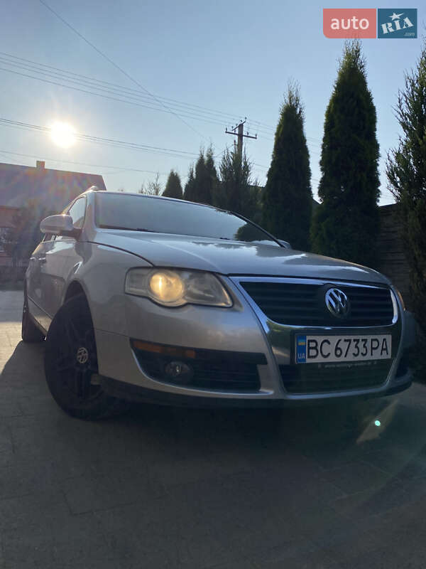 Универсал Volkswagen Passat 2006 в Львове