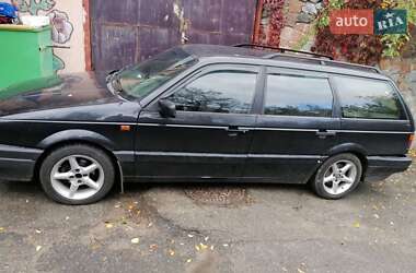 Універсал Volkswagen Passat 1991 в Києві
