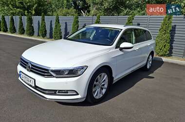 Універсал Volkswagen Passat 2015 в Черкасах