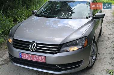 Седан Volkswagen Passat 2014 в Рівному