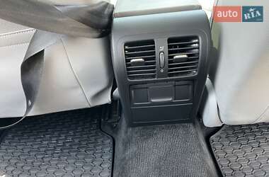 Седан Volkswagen Passat 2010 в 