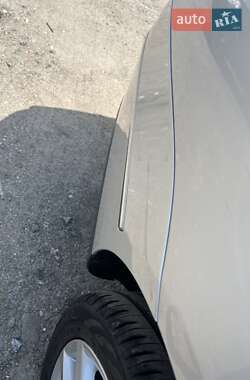 Седан Volkswagen Passat 2010 в 