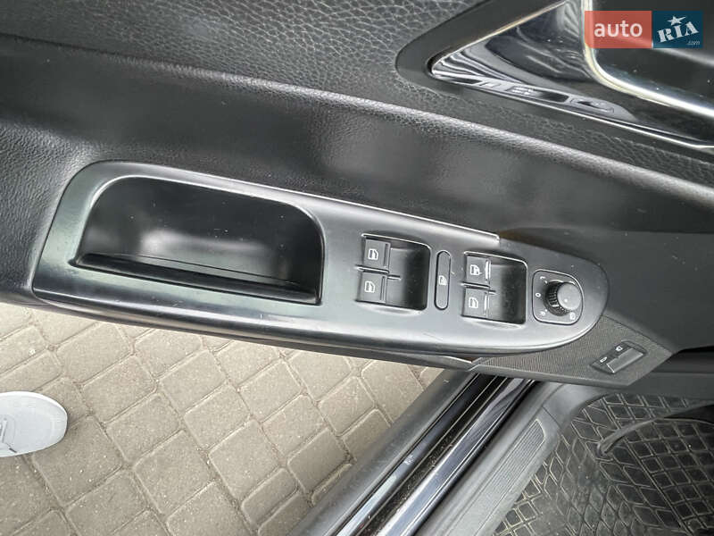 Седан Volkswagen Passat 2008 в Одессе