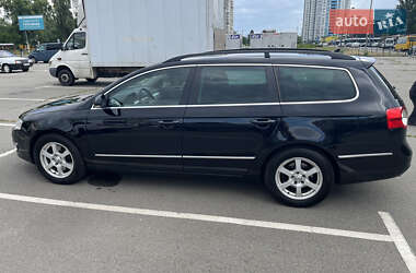 Универсал Volkswagen Passat 2010 в 