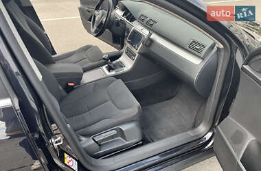 Универсал Volkswagen Passat 2010 в 