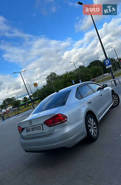 Седан Volkswagen Passat 2014 в 
